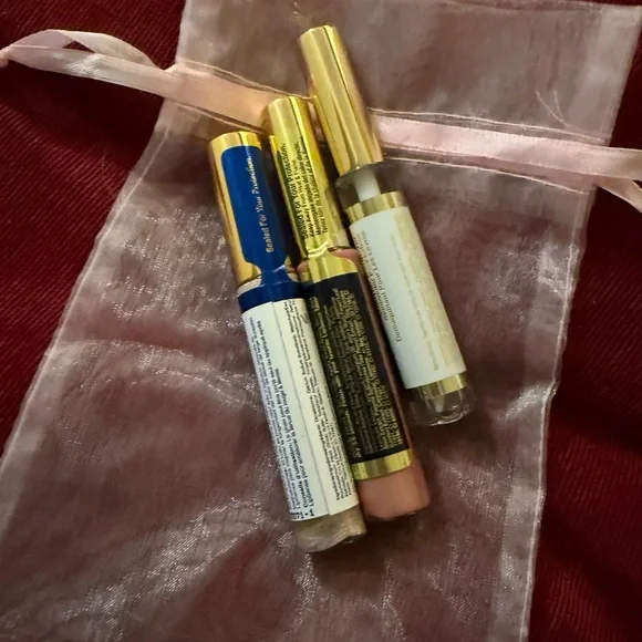 Lipsense Collection - pink champagne, pink glitter gloss, and oops remover NEW - Picture 2 of 4